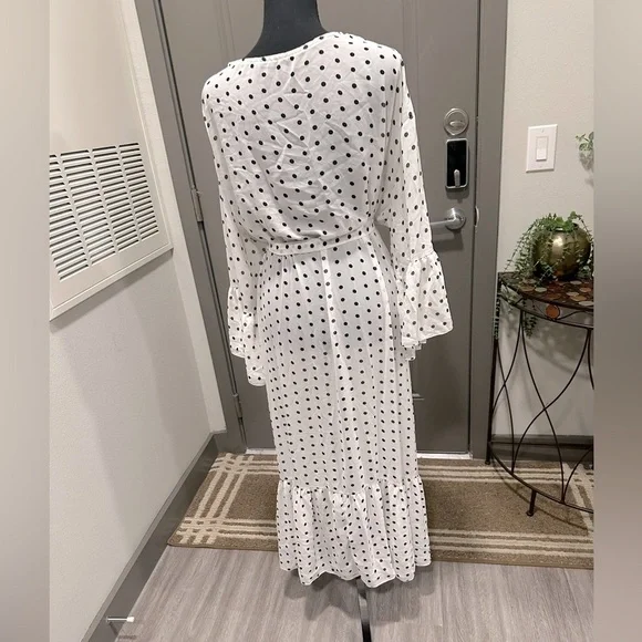 Women’s polka dots dress - Picture 5 of 7